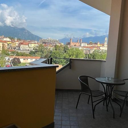 Rive Dora Ivrea Apartment ภายนอก รูปภาพ